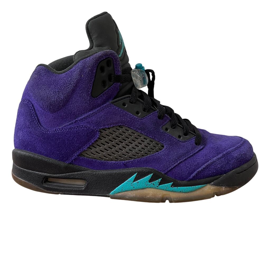 Air Jordan 5 Retro Alternate Grape 2020 Purple Size 10 Men’s 136027-500 Used